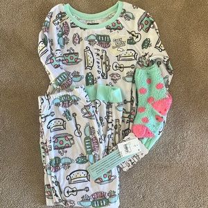 Girls size small pajamas